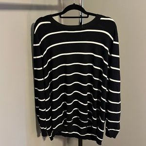 MARKET & SPRUCE
Aubree Elbow Patch Sweater